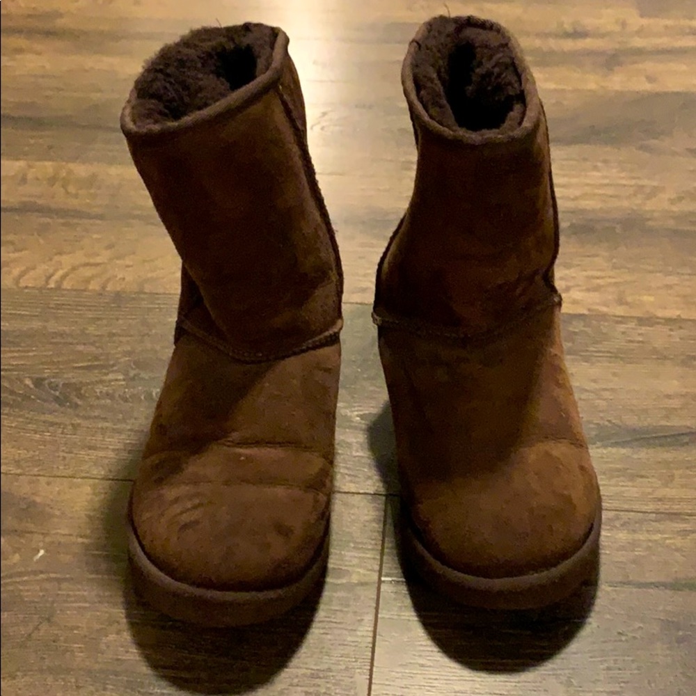 Ugg Boots Classic Short Brown